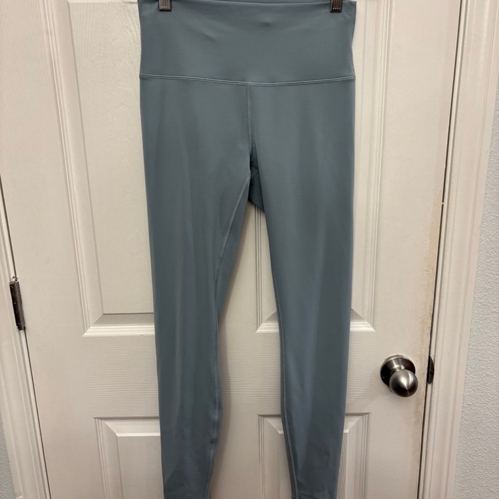 High-Waisted Blue Leggings